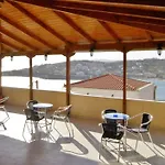 Hydroussa Apartments Apartament Batsi