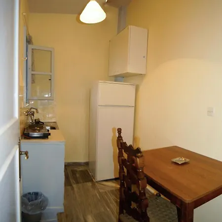 Idroussa * Μπατσί