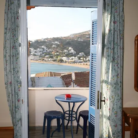 Διαμέρισμα Idroussa