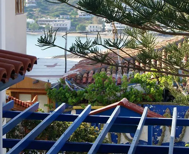 Apartament Idroussa Batsi